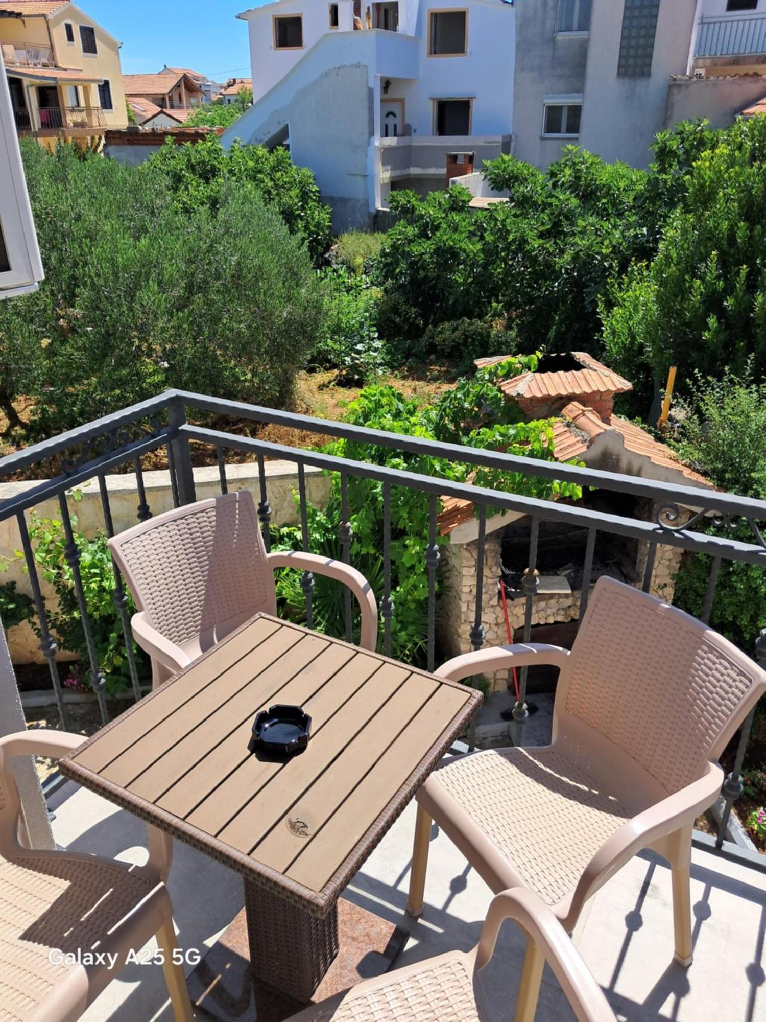 Apartments Tonci Tribalj Extérieur photo