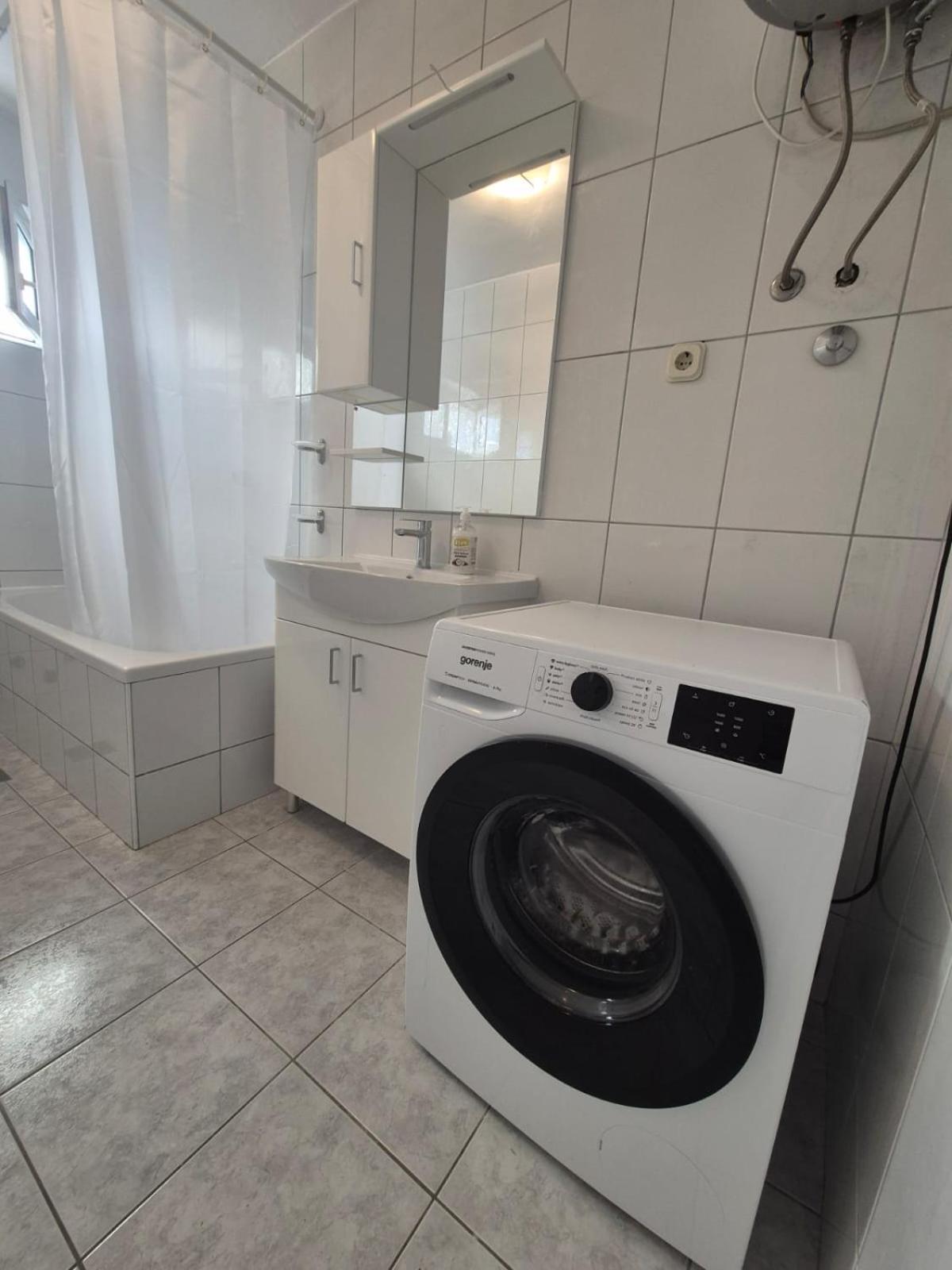 Apartments Tonci Tribalj Extérieur photo