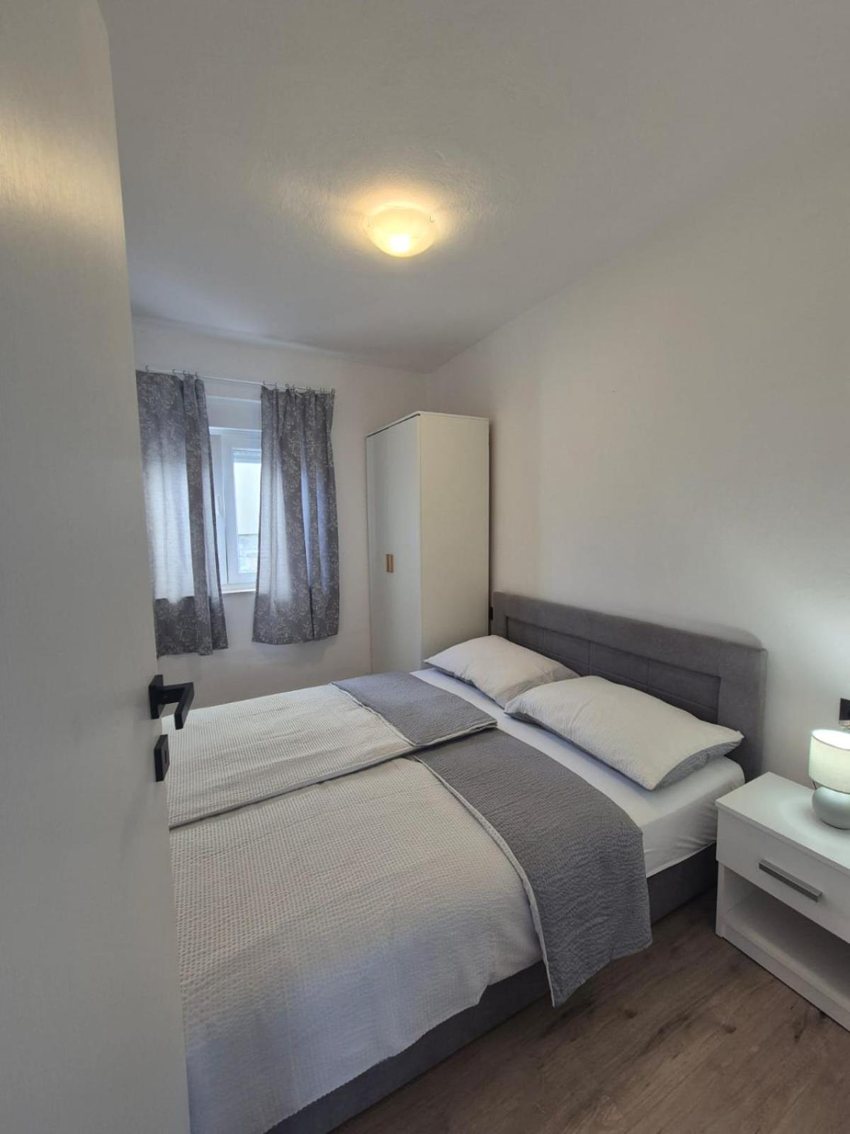 Apartments Tonci Tribalj Extérieur photo