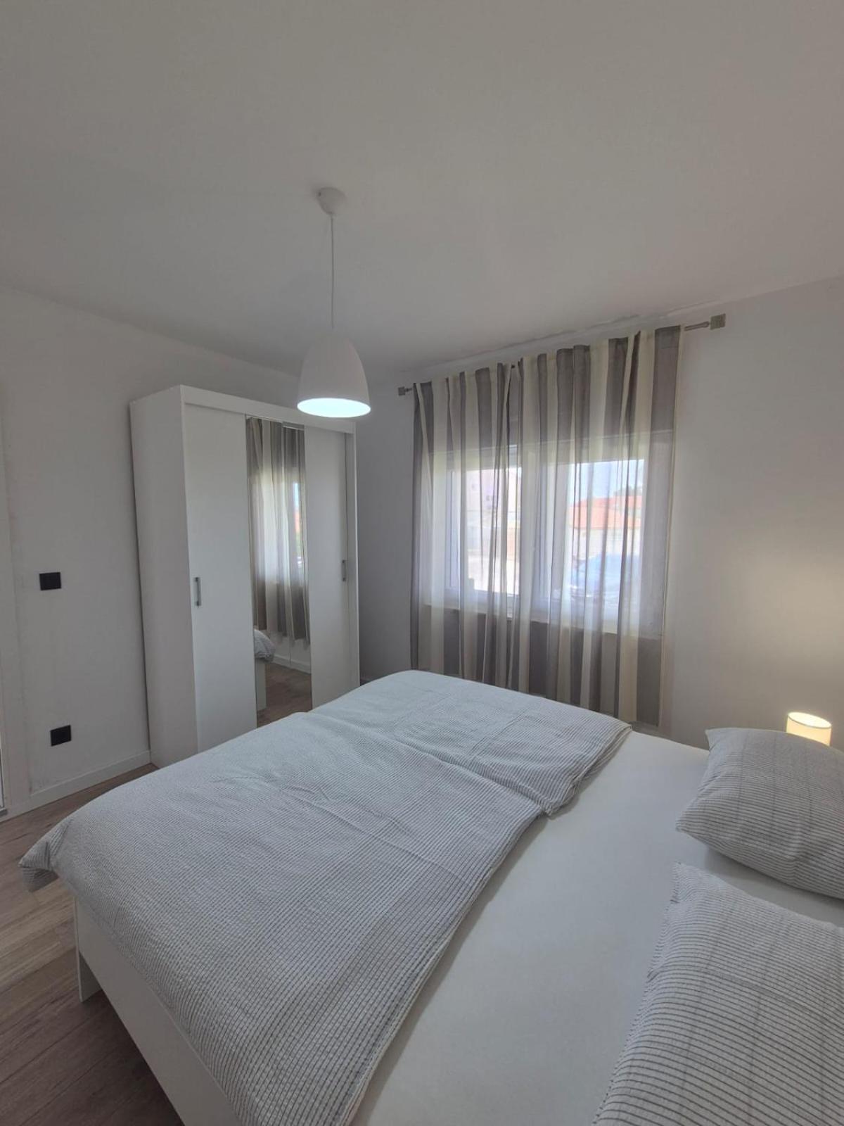 Apartments Tonci Tribalj Extérieur photo