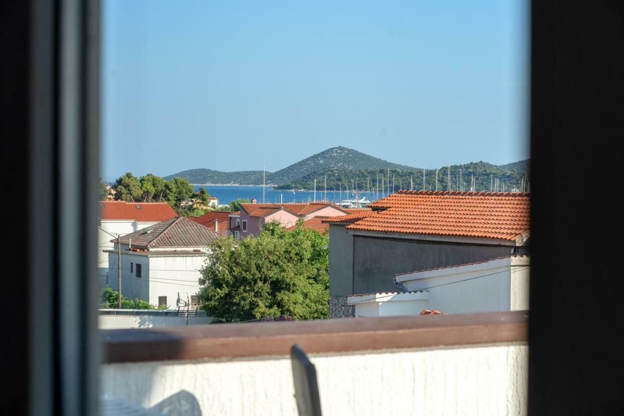 Apartments Tonci Tribalj Extérieur photo